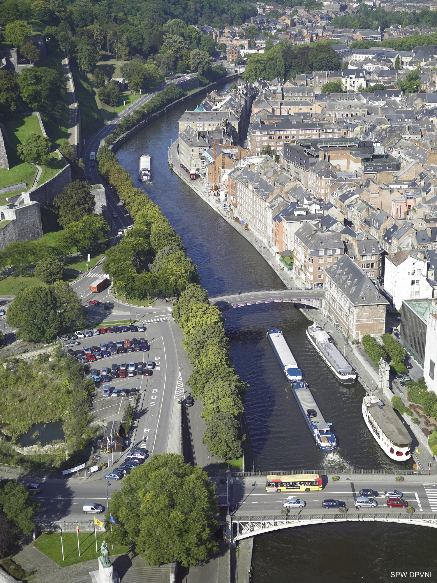 Transport fluvial à Namur (C)SPW DPVNI recize.jpg